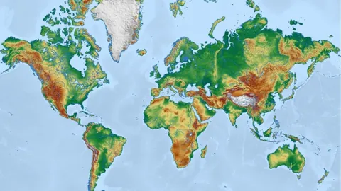 姆巴佩双响库尔图瓦神扑，皇马惊险击败黄潜